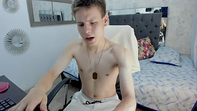 blondie lover69 online show from March 15, 2025, 8:10 pm