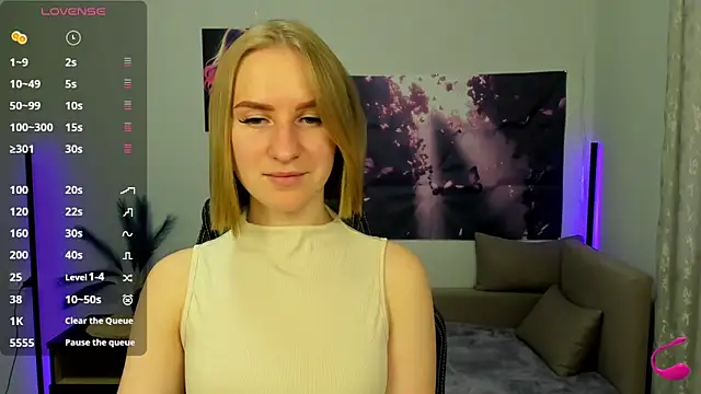 BeautyBlondy online show from October 27, 2025, 1:26 pm