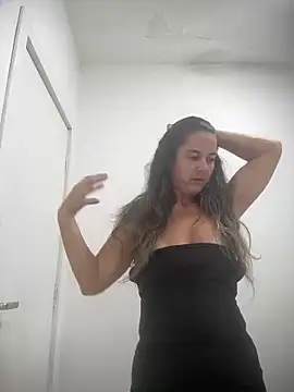 ClaraAlbuquerque online show from February 25, 2026, 8:29 pm