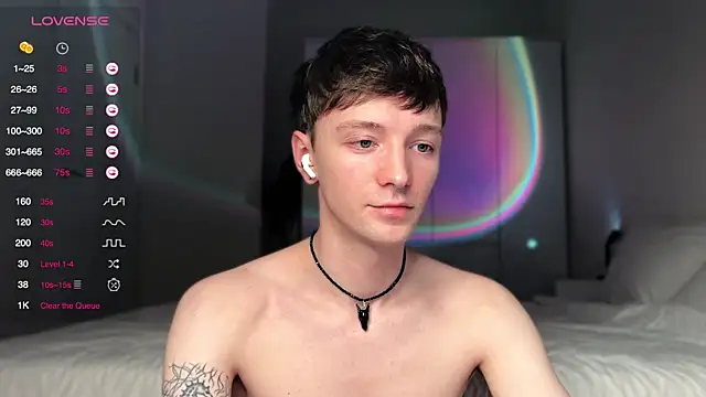 Snapshot of Calvin_Polanski chatting on January 7, 2026, 6:21 pm Calvin Polanski online show from January 7, 2026, 6:21 pm