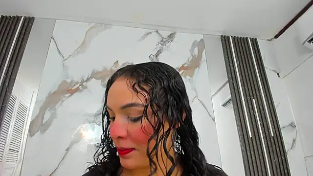 Kim Lennon online show from October 24, 2025, 12:45 pm