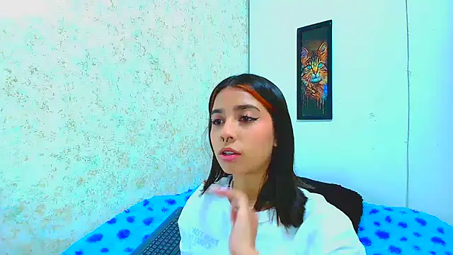 Snapshot of Rousse_violett chatting on March 7, 2025, 7:27 pm Rousse violett online show from March 7, 2025, 7:27 pm