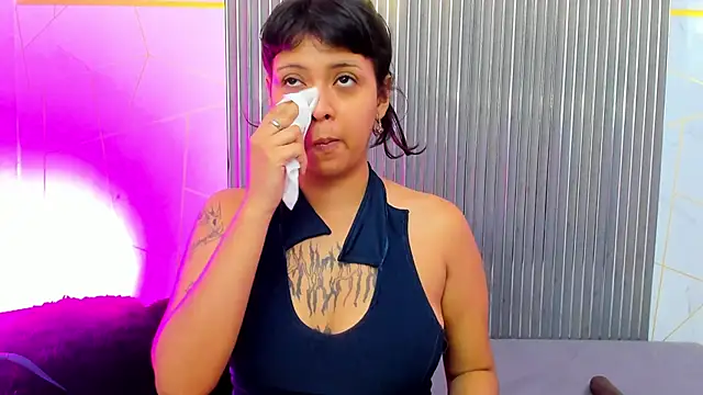 gabriela cortez online show from March 20, 2026, 3:00 am