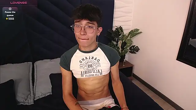 tim  fox online show from January 12, 2025, 7:21 pm