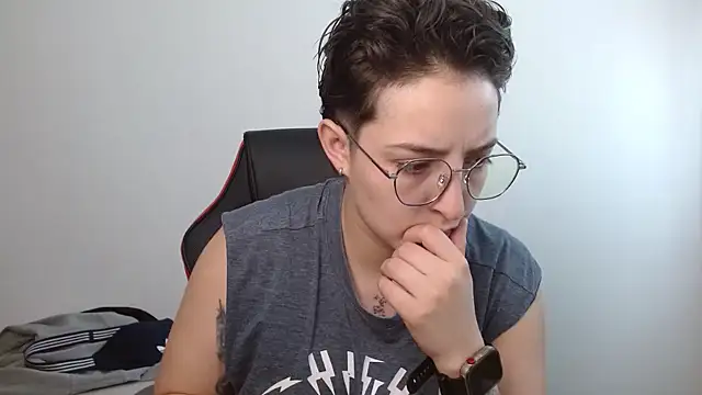 alex parker07 online show from September 14, 2025, 7:35 pm