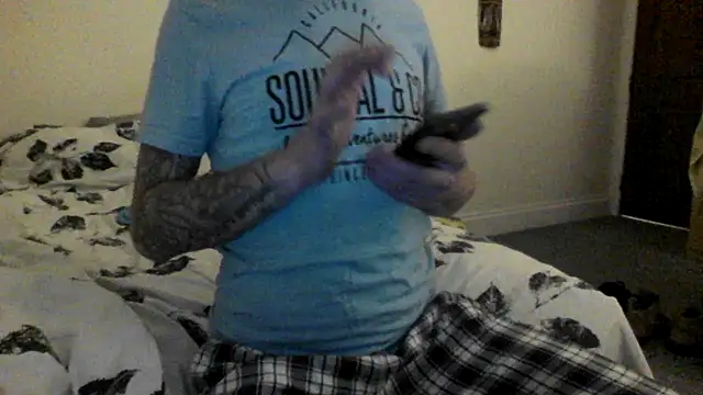 Snapshot of allnaked00 chatting on February 16, 2026, 11:34 pm allnaked00 online show from February 16, 2026, 11:34 pm
