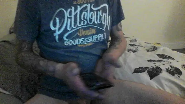 Snapshot of allnaked00 chatting on April 30, 2026, 1:01 am allnaked00 online show from April 30, 2026, 1:01 am
