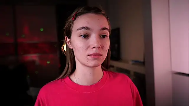 ileanacampbe online show from October 15, 2025, 5:07 am