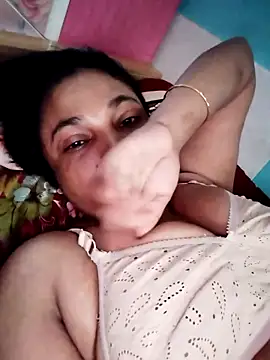 Snapshot of Anika-1 chatting on April 15, 2026, 3:46 am Anika-1 online show from April 15, 2026, 3:46 am