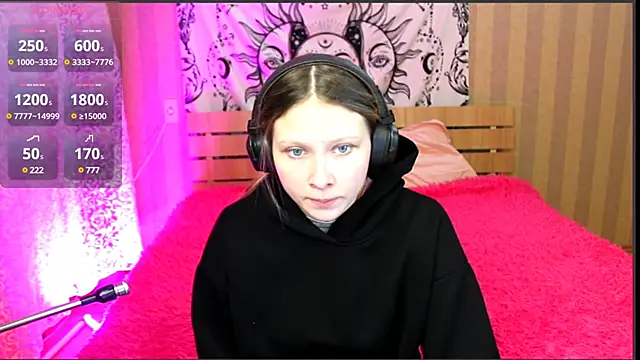 meek cutie online show from March 13, 2025, 12:37 am
