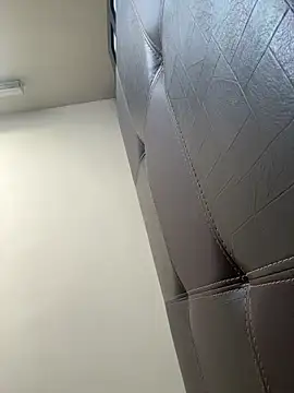 Az 89-23 online show from April 15, 2026, 6:04 pm