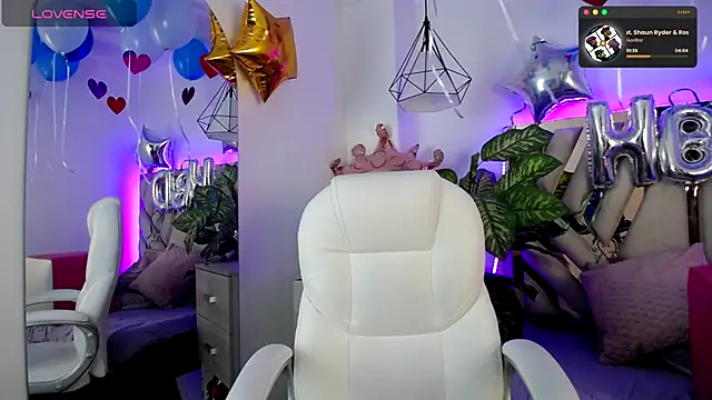 NyxAndria 1 online show from October 8, 2025, 9:56 pm