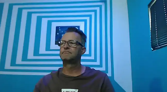 Snapshot of itsmeyes69 chatting on January 24, 2025, 8:34 am itsmeyes69 online show from January 24, 2025, 8:34 am