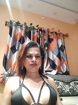 Snapshot of SANA-LEONI chatting on April 10, 2026, 7:40 pm SANA-LEONI online show from April 10, 2026, 7:40 pm