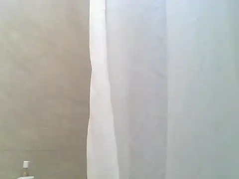 Snapshot of ExoticChocolit chatting on February 25, 2025, 5:04 pm ExoticChocolit online show from February 25, 2025, 5:04 pm