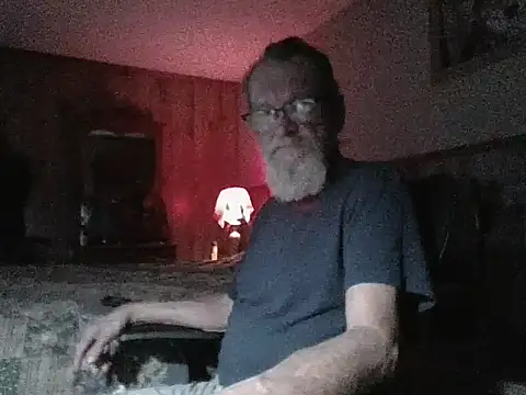 Snapshot of Aldick68 chatting on March 15, 2025, 6:03 am Aldick68 online show from March 15, 2025, 6:03 am