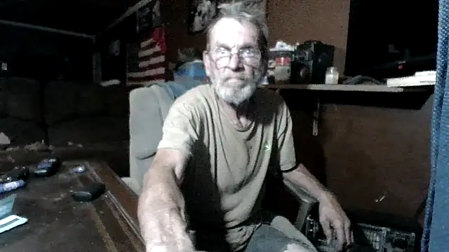 Snapshot of Aldick68 chatting on April 27, 2026, 9:40 am Aldick68 online show from April 27, 2026, 9:40 am