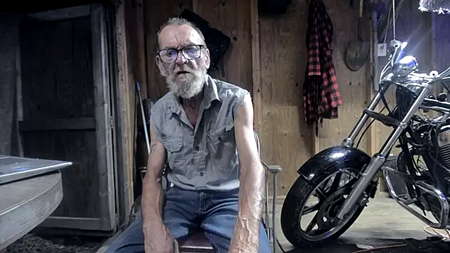 Aldick68 online show from July 17, 2026, 4:08 am