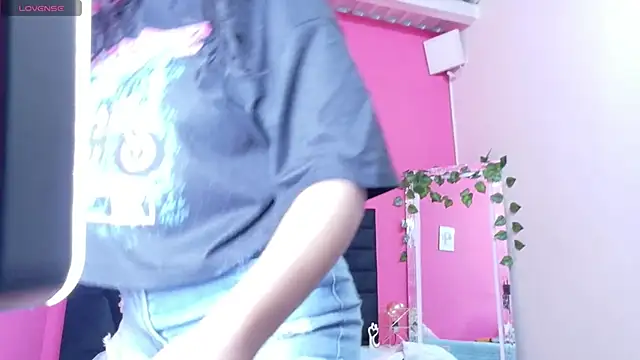 Snapshot of hotiergirl chatting on October 11, 2025, 6:28 pm hotiergirl online show from October 11, 2025, 6:28 pm