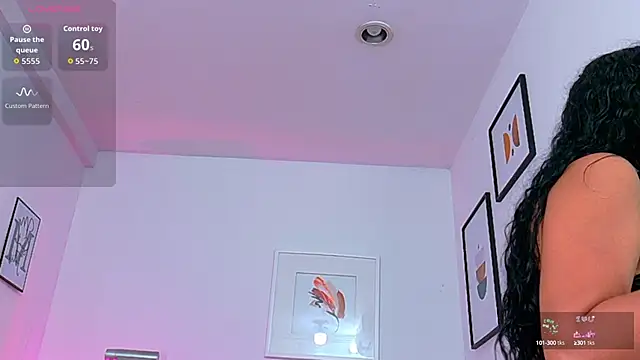 Snapshot of hotiergirl chatting on October 13, 2025, 12:16 pm hotiergirl online show from October 13, 2025, 12:16 pm