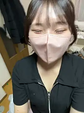 sakuchaaa 2525 online show from August 3, 2026, 2:11 pm