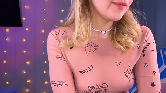 Snapshot of Mercedes_Robinson chatting on September 11, 2025, 4:51 pm Mercedes Robinson online show from September 11, 2025, 4:51 pm