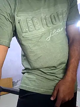 Snapshot of braveman999 chatting on February 3, 2026, 3:06 pm braveman999 online show from February 3, 2026, 3:06 pm