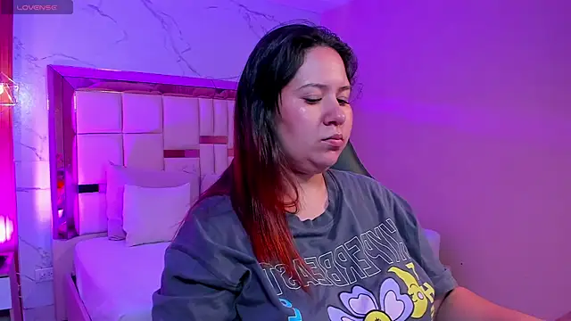 zoes milee online show from April 29, 2026, 11:47 am