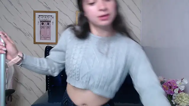 Snapshot of Sarita_v_ chatting on March 11, 2025, 6:52 pm Sarita v online show from March 11, 2025, 6:52 pm