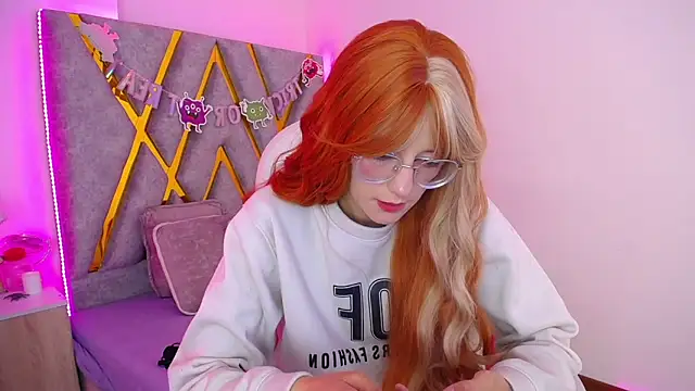 SussanHottye1  online show from November 23, 2025, 11:54 am