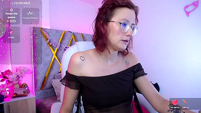 SussanHottye1  online show from December 21, 2025, 10:33 am