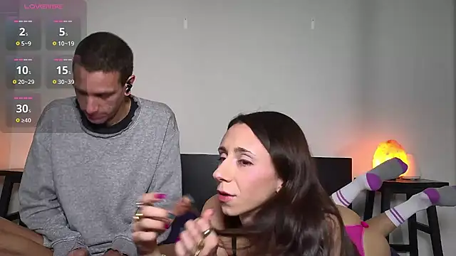 alexandjohntv online show from November 23, 2025, 4:40 pm