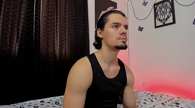 maxi styles online show from March 1, 2025, 8:42 pm