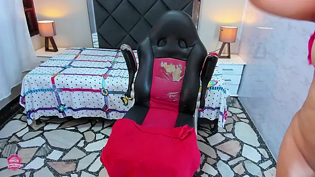 CamyMature online show from February 3, 2025, 9:18 pm