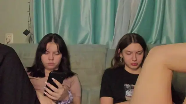 honey love honeyy online show from January 20, 2025, 2:46 pm