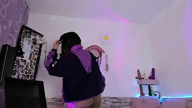 amyswallow7 online show from February 22, 2026, 1:51 am