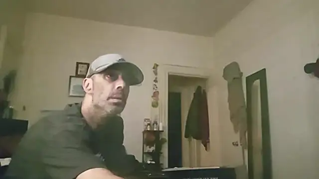 BaByArM81 online show from August 4, 2026, 1:09 am
