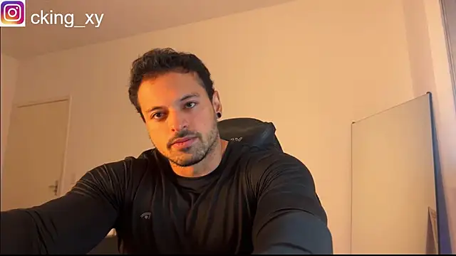 Snapshot of Lucasfit24 chatting on June 27, 2026, 1:21 am Lucasfit24 online show from June 27, 2026, 1:21 am