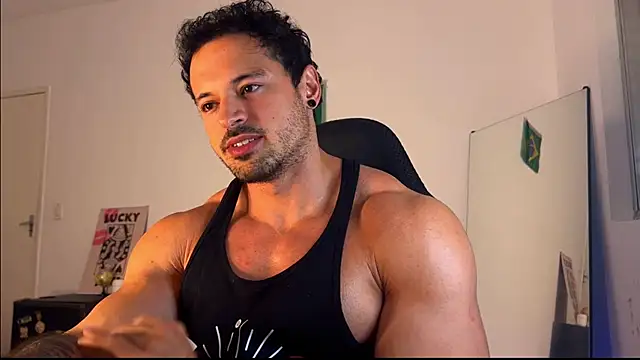 Snapshot of Lucasfit24 chatting on July 25, 2026, 2:42 am Lucasfit24 online show from July 25, 2026, 2:42 am