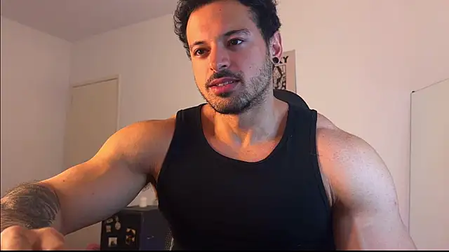 Snapshot of Lucasfit24 chatting on July 29, 2026, 3:32 pm Lucasfit24 online show from July 29, 2026, 3:32 pm