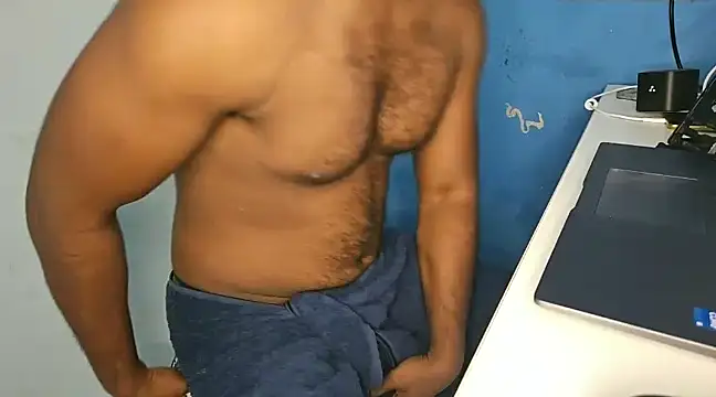 Snapshot of southindianman chatting on January 10, 2025, 5:26 am southindianman online show from January 10, 2025, 5:26 am