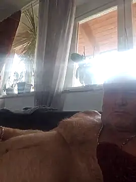 zsugabubus88 online show from October 31, 2025, 10:49 am