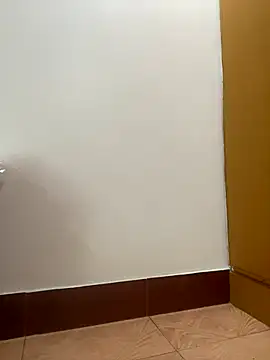 yfx468 online show from September 28, 2025, 3:34 am