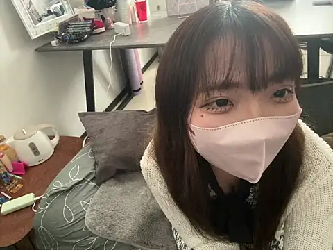 omochi chan oo online show from February 8, 2025, 5:40 am