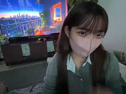 omochi chan oo online show from February 10, 2025, 7:36 am