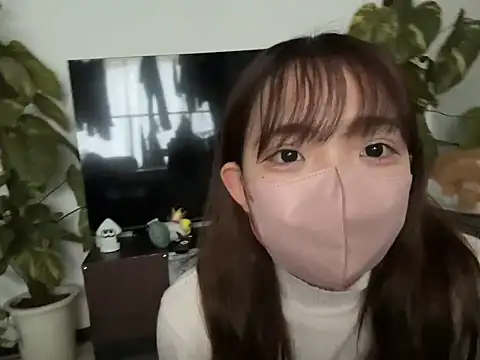 omochi chan oo online show from March 8, 2025, 7:49 am