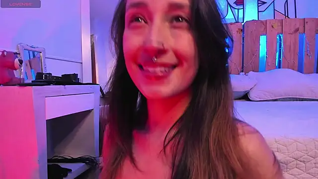 Snapshot of coral_jonesss chatting on September 20, 2025, 2:51 pm coral jonesss online show from September 20, 2025, 2:51 pm