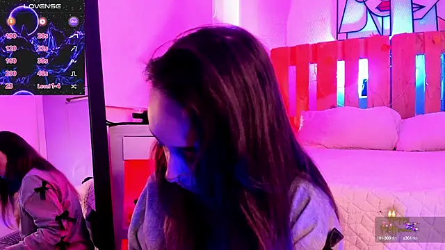 Snapshot of coral_jonesss chatting on October 14, 2025, 2:51 pm coral jonesss online show from October 14, 2025, 2:51 pm