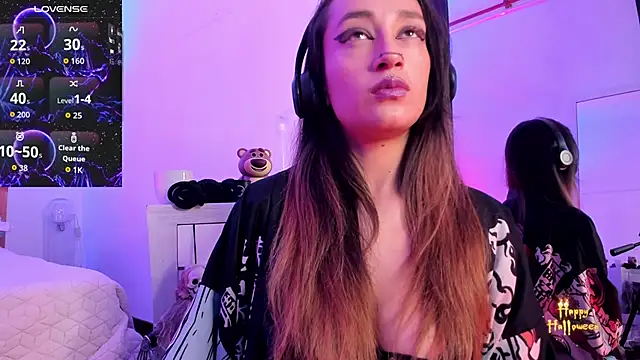 Snapshot of coral_jonesss chatting on October 25, 2025, 3:18 pm coral jonesss online show from October 25, 2025, 3:18 pm