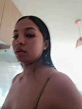 CharlotteGraay online show from June 14, 2026, 10:12 pm